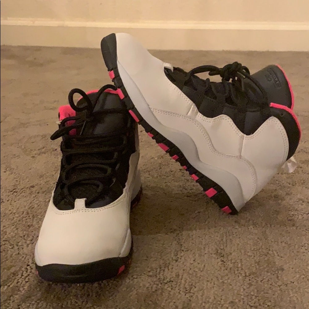 Air Jordan 10 Retro 'Vivid Pink' - Size 3Y